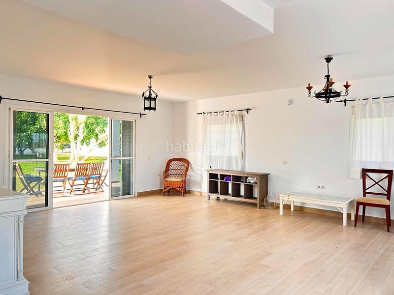 Foto 4cb90e63-9091-4a7b-a409-7066de2a8407. Xalet amb calefacció aparcament piscina a Carretera de Sanlúcar - Sudamérica Puerto de Santa María (El)