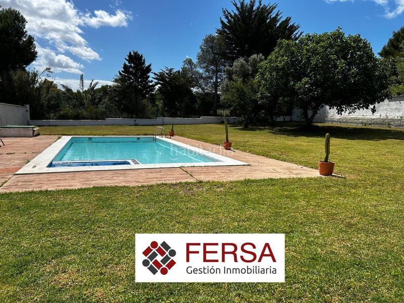 Foto 79514b76-88db-4d6b-8b36-d351cb1c83ea. Xalet amb calefacció aparcament piscina a Carretera de Sanlúcar - Sudamérica Puerto de Santa María (El)