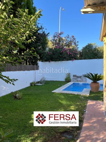 Foto 06e407e0-3574-4f53-a8ab-fea2e1195569. Doppelhaus mit parking pool in El Manantial Puerto de Santa María (El)