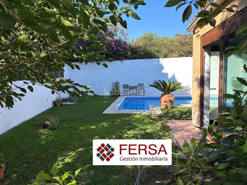 Foto 2ffcb937-9d96-4787-a55f-49e519c765ff. Doppelhaus mit parking pool in El Manantial Puerto de Santa María (El)