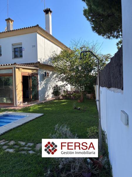 Foto 5039f1a3-a459-469c-8b04-dd37ac3ab14d. Doppelhaus mit parking pool in El Manantial Puerto de Santa María (El)