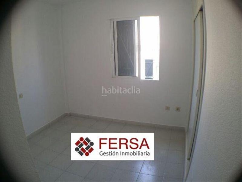 Foto bbdf1b03-be7e-45f6-9c34-a81701d6f881. Casa adosada fersa inmobiliaria vende en exclusiva unifamiliar en urbanizacion en El Manantial en Puerto de Santa María (El)