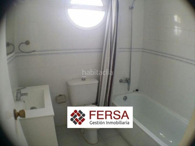 Foto e7815e90-320d-4a48-b269-0d74e835706b. Casa adosada fersa inmobiliaria vende en exclusiva unifamiliar en urbanizacion en El Manantial en Puerto de Santa María (El)
