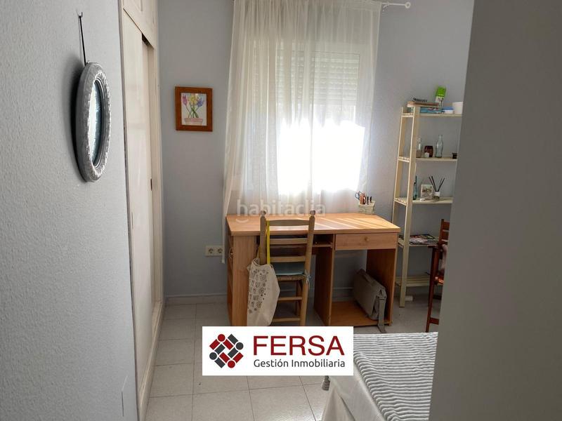 Foto d2fad7e3-ec09-4ff4-af7f-bfa380d3e086. Alquiler casa adosada amplio adosado en alquiler de temporada escolar en El Manantial en Puerto de Santa María (El)