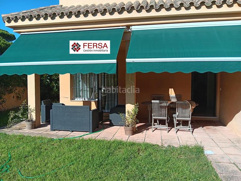 Foto c32702f4-15a4-4432-be2b-23724b8f9ddd. Alquiler casa pareada precioso chalet pareado en la zona El Ancla temporada escolar en Puerto de Santa María (El)