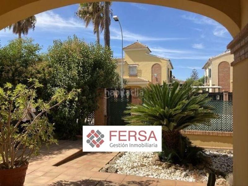 Foto 65e9f46d-a964-4f08-b8b4-0d7c18b48e46. Rent semi detached house in El Ancla Puerto de Santa María (El)