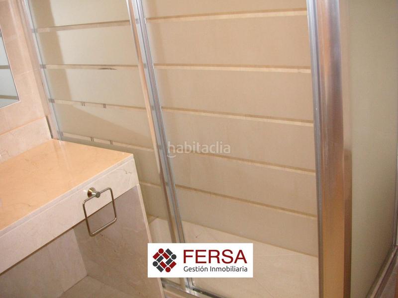 Foto 360531f2-4abe-479e-8ee3-9d7bea4685f4. Alquiler casa adosada adosado en alquiler junto al lago de torrox en Jerez de la Frontera