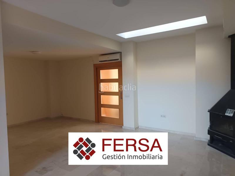 Foto 6444a3b3-abfe-4e03-9360-ad58cdfedf0c. Alquiler casa adosada adosado en alquiler junto al lago de torrox en Jerez de la Frontera