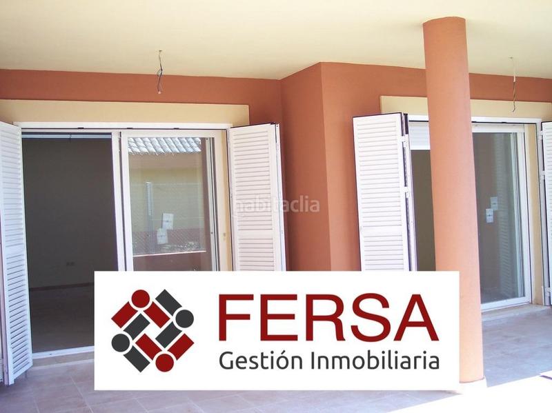 Foto 91a620e5-9db2-4755-ac61-869c3a858849. Lloguer casa adossada amb aparcament piscina a Puertas del sur - Guadabajaque Jerez de la Frontera