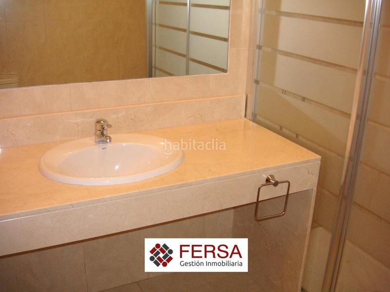 Foto f2995d2d-a18f-43be-8966-87491442dcd4. Lloguer casa adossada amb aparcament piscina a Puertas del sur - Guadabajaque Jerez de la Frontera