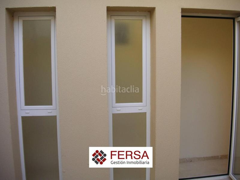 Foto f7fd3075-4ea6-4100-b17a-65e427380d08. Lloguer casa adossada amb aparcament piscina a Puertas del sur - Guadabajaque Jerez de la Frontera