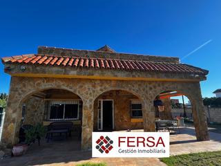 Chalet à Cuatro Pinos - El Carmen. Chalet urbano en la hijuela del tio prieto