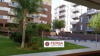 Lloguer Pis a Casines. Se alquila magnífico piso en puerto real zona casines