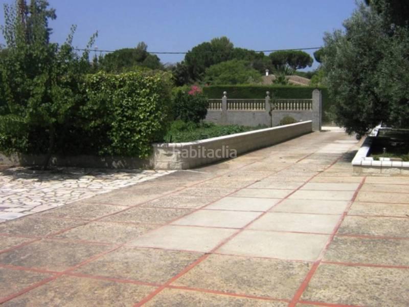 Foto 87b35970-bba6-4460-9abf-020268b3a9e4. Chalet avec parking piscine dans Parque Atlántico - Ronda este Jerez de la Frontera