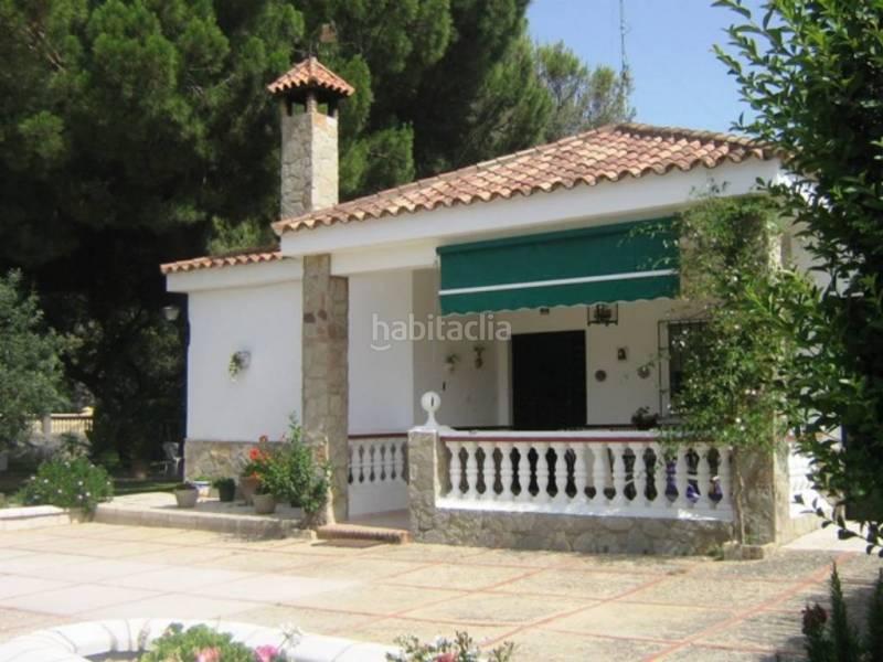 Foto da44b7da-5443-4a64-bebb-0a7a52d8e4a5. Chalet avec parking piscine dans Parque Atlántico - Ronda este Jerez de la Frontera