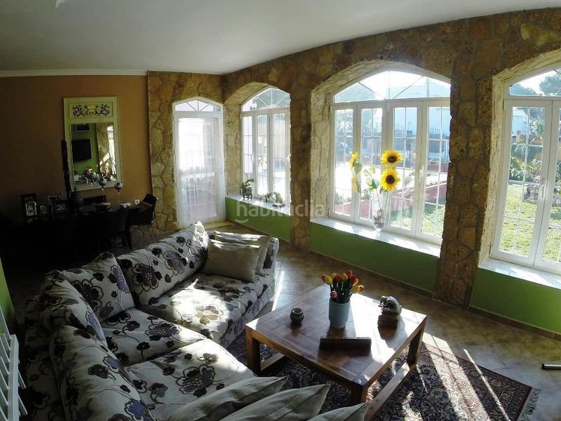 Foto 96252e94-e77a-450e-87fb-a51a5c526425. Xalet amb calefacció aparcament piscina a Valdelagrana Puerto de Santa María (El)