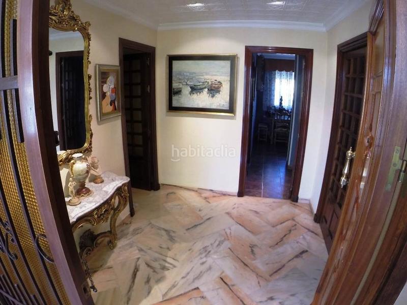 Foto bc8c7a92-0cd9-4180-96b9-f7b6d6c8276e. Xalet amb calefacció aparcament piscina a Valdelagrana Puerto de Santa María (El)