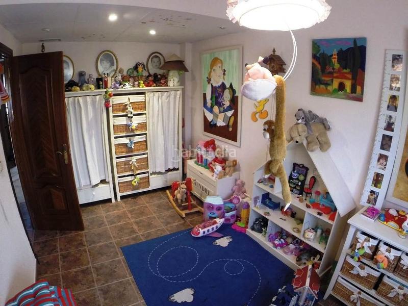 Foto f6c0fe0b-ebcd-455a-81bb-6b01559e3b71. Xalet amb calefacció aparcament piscina a Valdelagrana Puerto de Santa María (El)