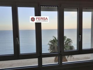 Affitto Appartamento in Fuentebravía. Piso frontal al mar en fuentebravia en alquiler anual a partir d