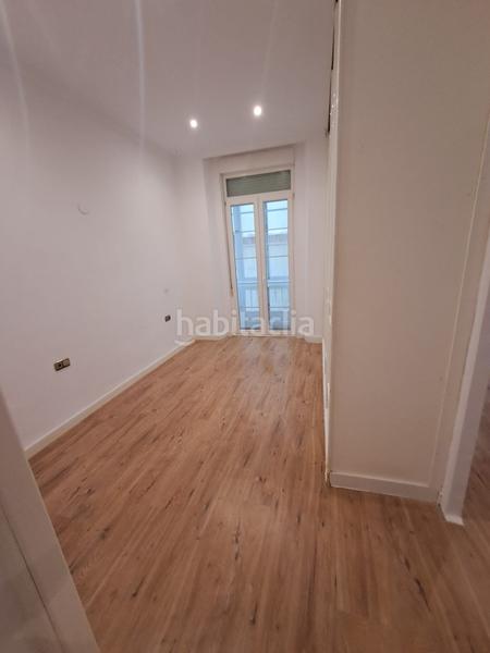 Foto 5fc8db51-5ef5-4af2-997e-2f33812717f2. Piso amplio piso en casco antiguo en Centro Histórico Cádiz