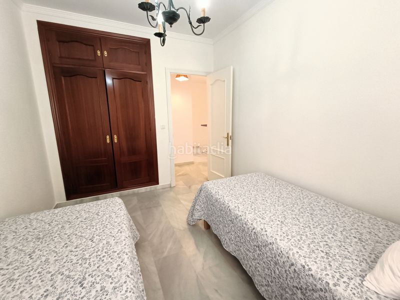 Foto 450efb3d-915c-4f7a-8a2d-bcc4007ce7a0. Rent semi detached house with heating parking in Núcleo urbano Chiclana de la Frontera