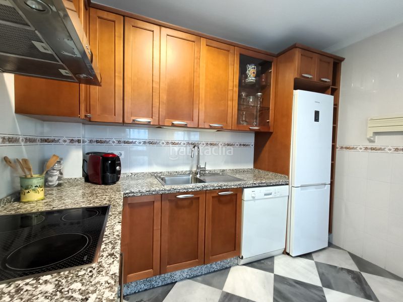 Foto 4b768850-98fe-44f0-8901-8f9af4665622. Rent semi detached house with heating parking in Núcleo urbano Chiclana de la Frontera
