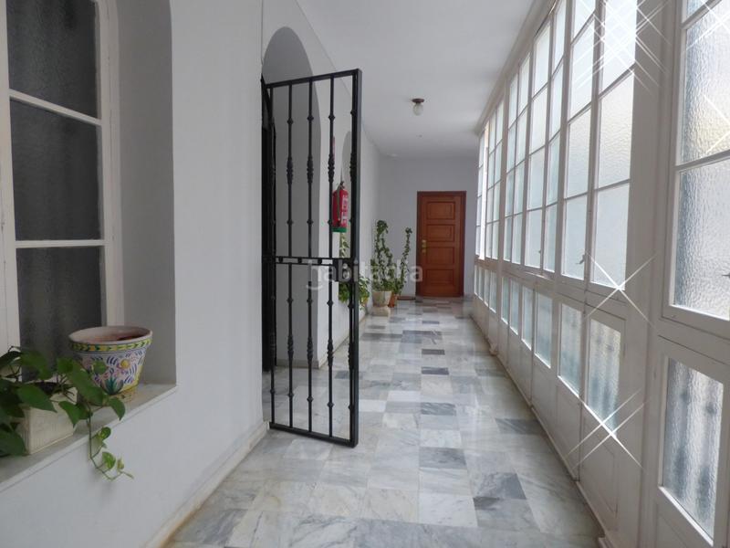 Foto 704a3dff-ff23-49a3-b330-d6c0941c2d7f. Appartamento in Centro Histórico Cádiz