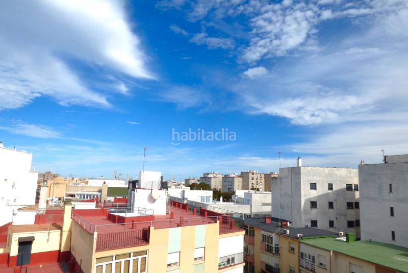 Foto 0e42588c-7655-448c-9db9-0ce86724f68e. Pis a Paseo Marítimo - San José - La Laguna Cádiz