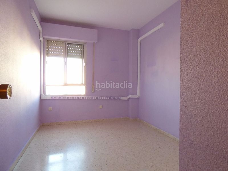Foto 2a4b1ac8-c91f-44d0-8736-f08822738142. Miete etagenwohnung in Camposoto - Gallineras San Fernando