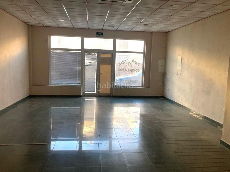 Foto a337010c-c0d1-4e8e-8894-3017a1b54f14. Local comercial a Benalup