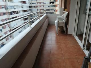Pis a Paseo Marítimo - San José - La Laguna. Piso en pleno paseo marítimo con plaza de garaje