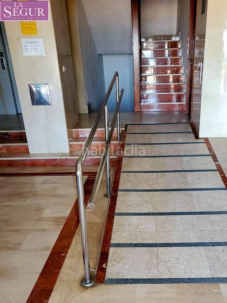 Foto 162b4522-e3a4-4b2c-aae0-e25299263fda. Piso amplio piso en paseo marítimo en Paseo Marítimo - San José - La Laguna Cádiz