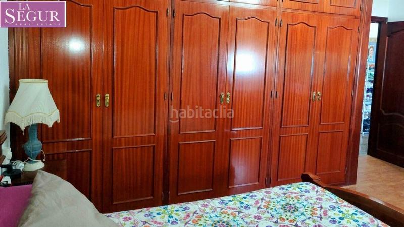 Foto 6b969a8e-5d78-4176-b3d6-5c928b311025. Piso amplio piso en paseo marítimo en Paseo Marítimo - San José - La Laguna Cádiz