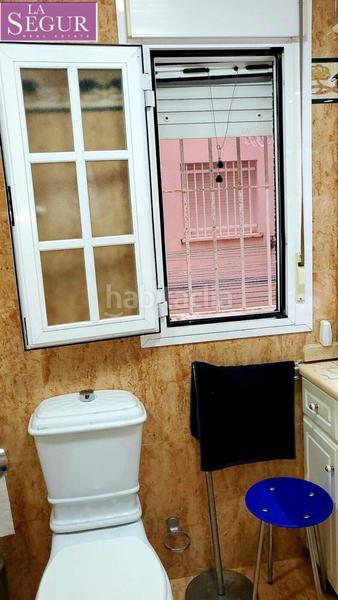 Foto 6bfa3303-96c3-468a-ba23-94e32b815e72. Piso amplio piso en paseo marítimo en Paseo Marítimo - San José - La Laguna Cádiz