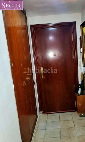 Foto f28ed389-4d80-4fcb-b359-bbbad5f5a456. Piso amplio piso en paseo marítimo en Paseo Marítimo - San José - La Laguna Cádiz