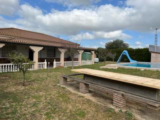 Masia a Benalup. Parcela rústica en alrededores de benalup