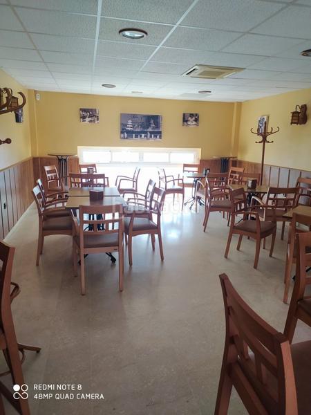 Foto fdf78e5b-6115-4b43-ac39-2299369fda1c. Locale commerciale in Medina Sidonia