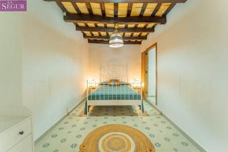 Masia a Vejer. Apartamentos en casco antiguo