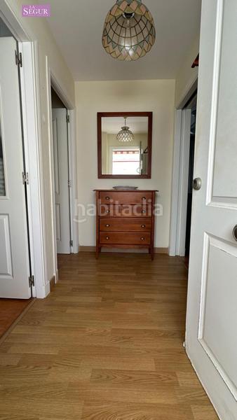 Foto 35da6ac8-e2b7-45fc-9270-e32678c4e7f0. Piso fantástico piso con ascensor y garaje en Conil Conil de la Frontera