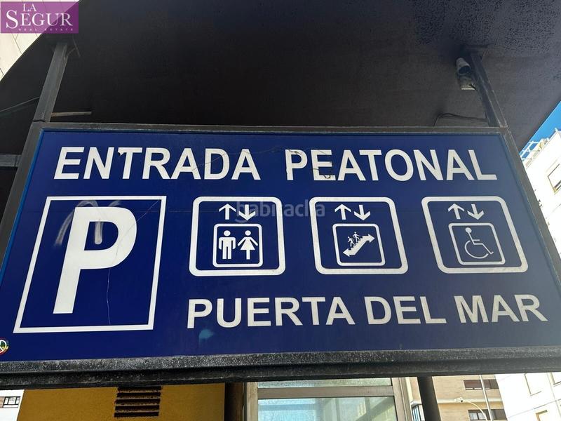 Foto 0f1efe22-3592-4936-b0b0-7e3e34d594a2. Posto auto in Paseo Marítimo - San José - La Laguna Cádiz