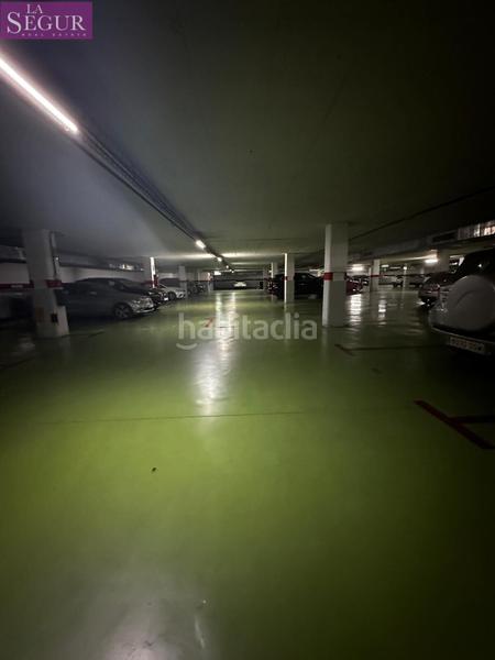 Foto cfff0ff2-58a3-44bb-a6af-b6252004eb15. Posto auto in Paseo Marítimo - San José - La Laguna Cádiz