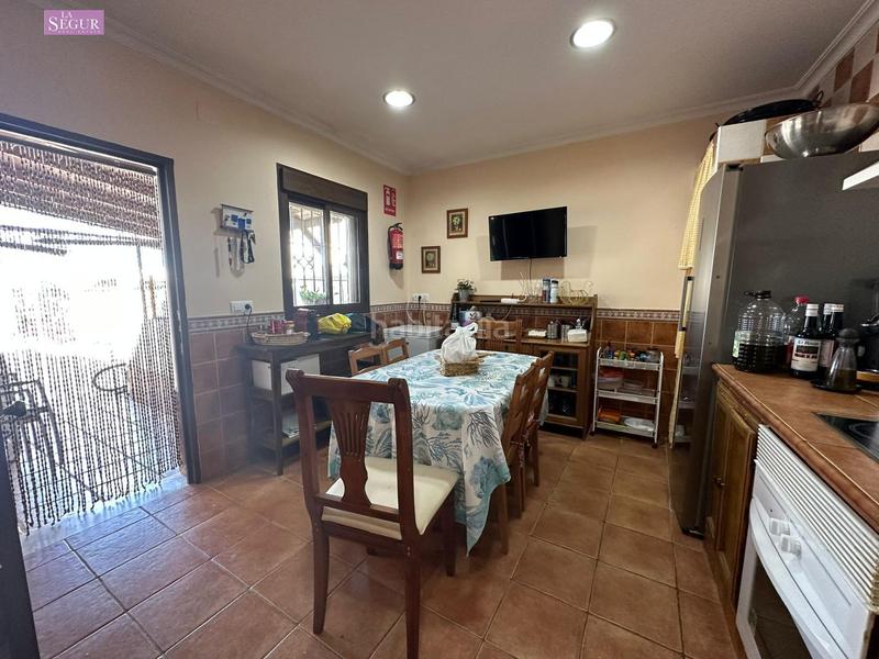 Foto 1eb38a57-66bd-48d8-9133-89daeee51e06. Chalet avec piscine dans Barrio Nuevo Conil de la Frontera