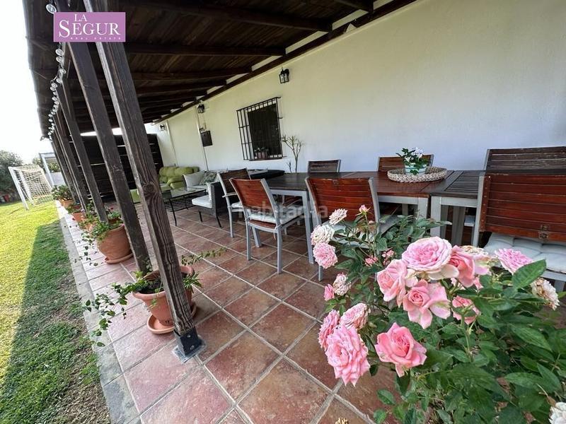 Foto 32fcdc9b-6232-4650-8972-0ffde9d20b87. Chalet avec piscine dans Barrio Nuevo Conil de la Frontera