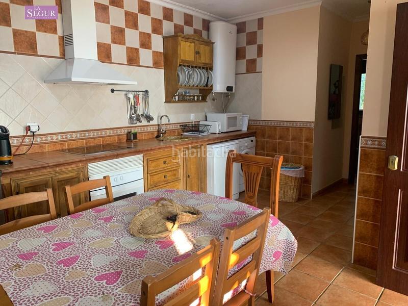 Foto 62677b56-9050-46e0-a39b-2d8984b2abdf. Chalet avec piscine dans Barrio Nuevo Conil de la Frontera