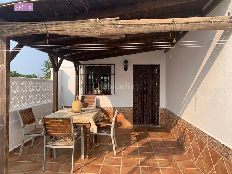 Foto 66e3cf6d-7727-4748-ba0e-a551c3f222e5. Chalet avec piscine dans Barrio Nuevo Conil de la Frontera