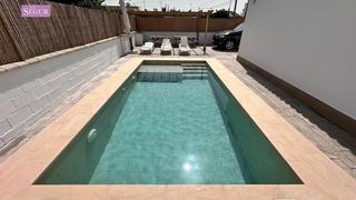 Casa a Barrio Nuevo. Casa con piscina en conil