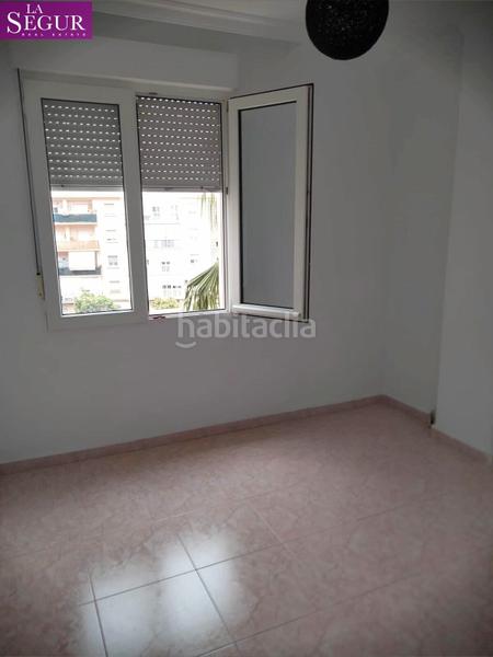 Foto 98ed00b6-d846-479b-8cac-221b1f93484f. Appartamento in astilleros - la paz - loreto - el corte inglés Cádiz