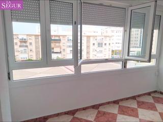 Pis a Astilleros - La Paz  - Loreto - El Corte Inglés. Fantastico piso en cadiz