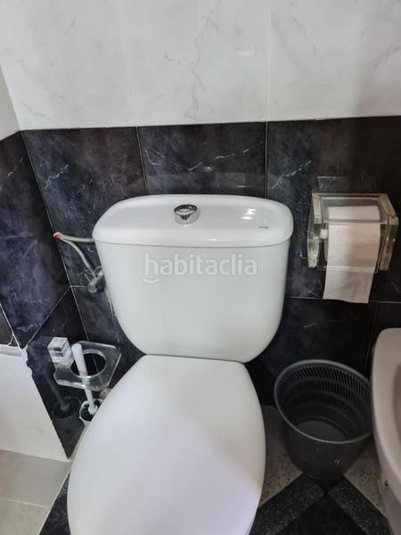 Foto c405cfb6-8f6e-4b75-a531-438e808f05e5. Piso vivienda en primera linea de playa frontal en Barbate