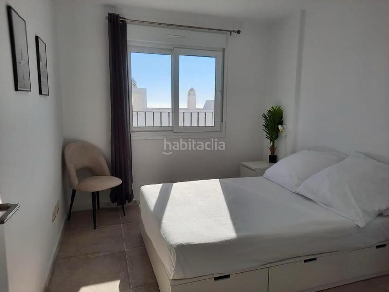 Foto 963728f5-3b57-4df6-92ca-ebb2dfc2478f. Reihenhaus mit parking in Vejer Vejer de la Frontera